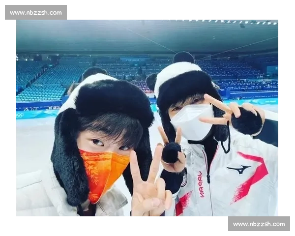 金博洋掌镜定格冰上温情：表演滑里的跨国友谊